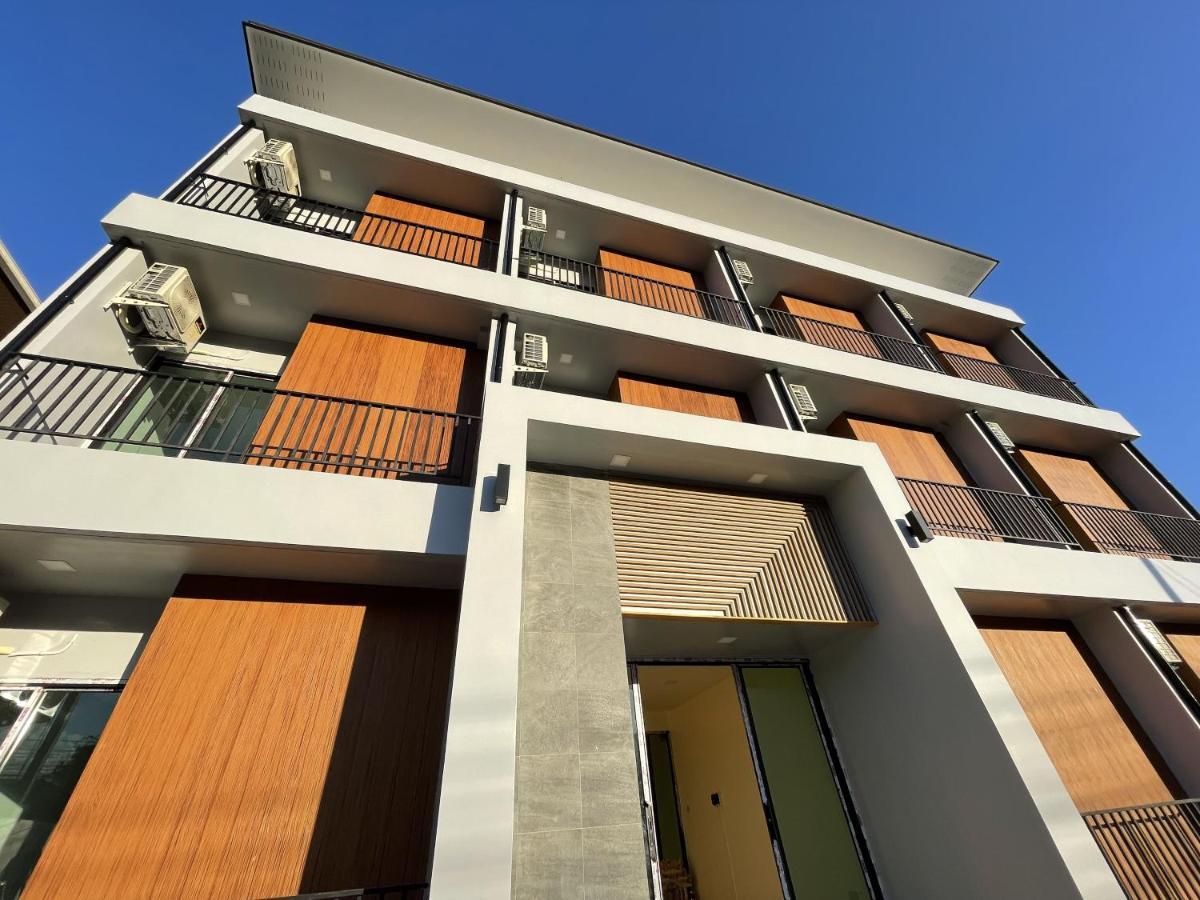 Order Residence Ban Pa Muat Экстерьер фото